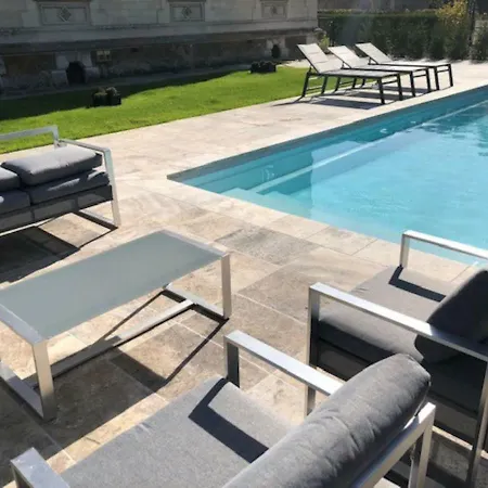 Napoleon Chateau Luxuryapartment For 18 Guests With Pool Near Paris!