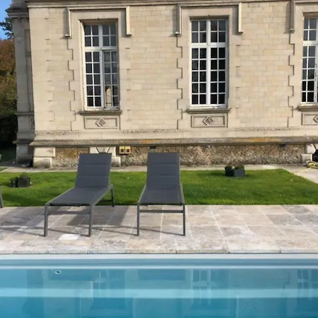 Lejlighed Napoleon Chateau Luxuryapartment For 18 Guests With Pool Near Paris! *